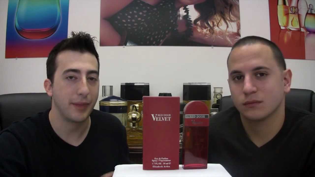 Review Of Red Door Velvet By Elizabeth Arden Perfume Scentedmonkey