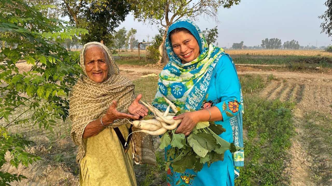 Mooliya Di Sabji Recipe 😍 ਬੇਬੇ ਦੀਆਂ ਬੋਲੀਆਂ ਦੇ ਨਾਲ #harmankhosa 