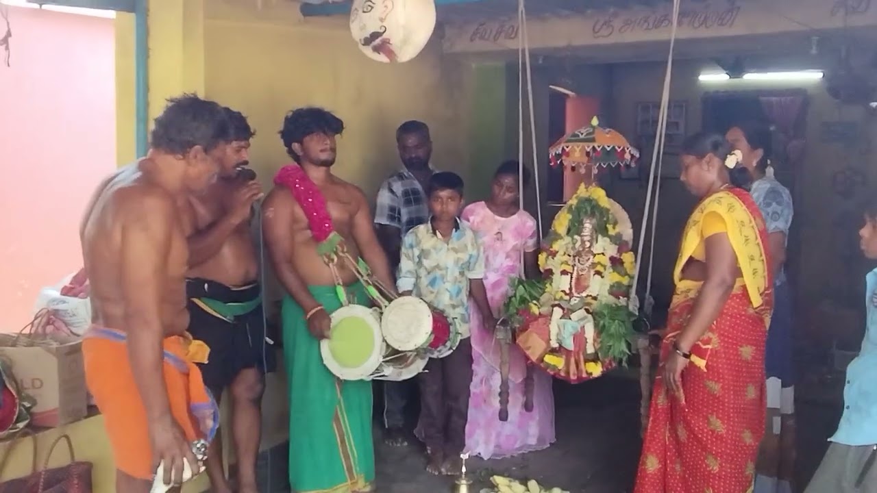 அங்காளம்மன் அமாவாசை ஊஞ்சல்   வேப்பமரத்துப்பட்டி