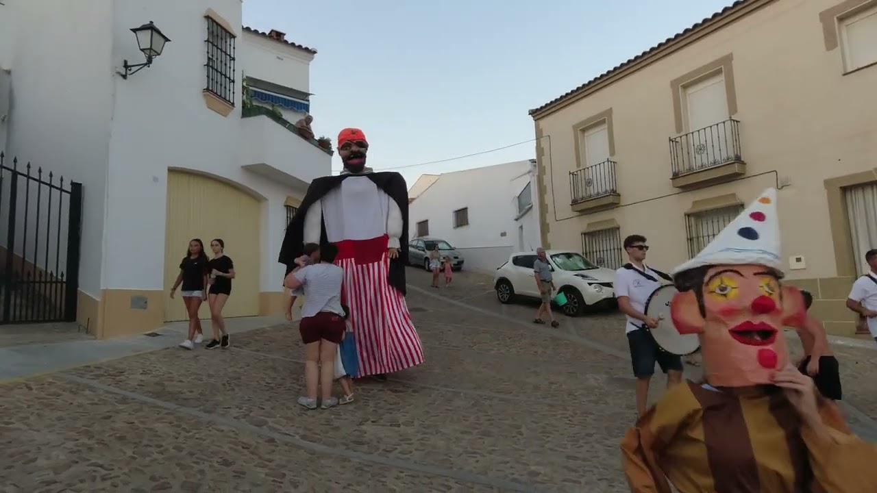 Cabezudos Valencia del Ventoso 2025