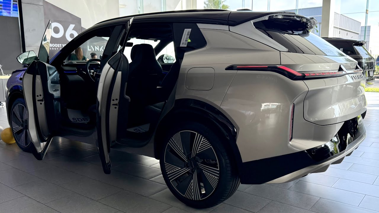 All-New 2025 LYNK & CO 08 — Plug-in Hybrid SUV Walkaround & Specs Deep Dive