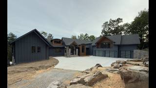 Exceptional detail defines this exquisite home in Soddy Daisy, TN — Episode 300 Exceptional detail defines this exquisite home in Soddy Daisy, TN — Episode 300