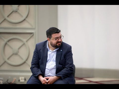 მუქარა \"ოცნების\" დეპუტატის მხრიდან | სამხარაძე ამტკიცებს, რომ მიმოწერა და მისი ანგარიში ყალბია