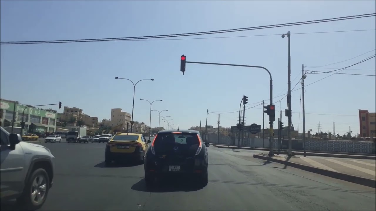 (273)    شارع الحريه المقابلين طلب المتابعه ام حمزه.