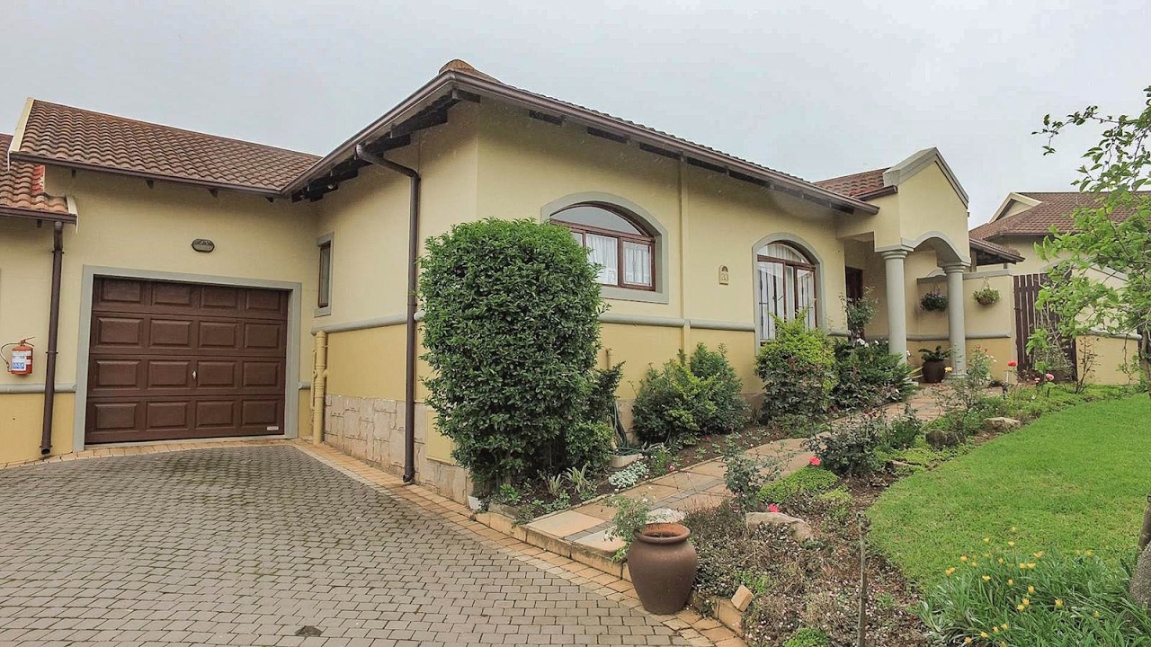 3 Bedroom Simplex for sale in Kwazulu Natal Durban Hillcrest Le