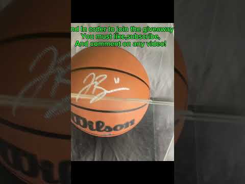 Jalen Brunson signed basketball giveaway by Acards