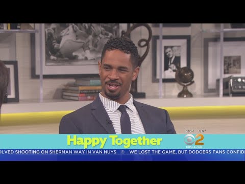 Damon Wayans Jr Stars In New CBS Comedy Happy Together 