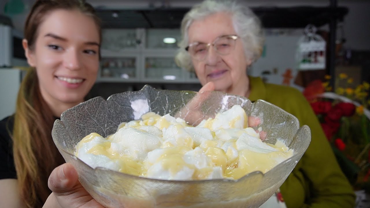 Kako napraviti najmekše ŠNENOKLE? Baka uči unuku!