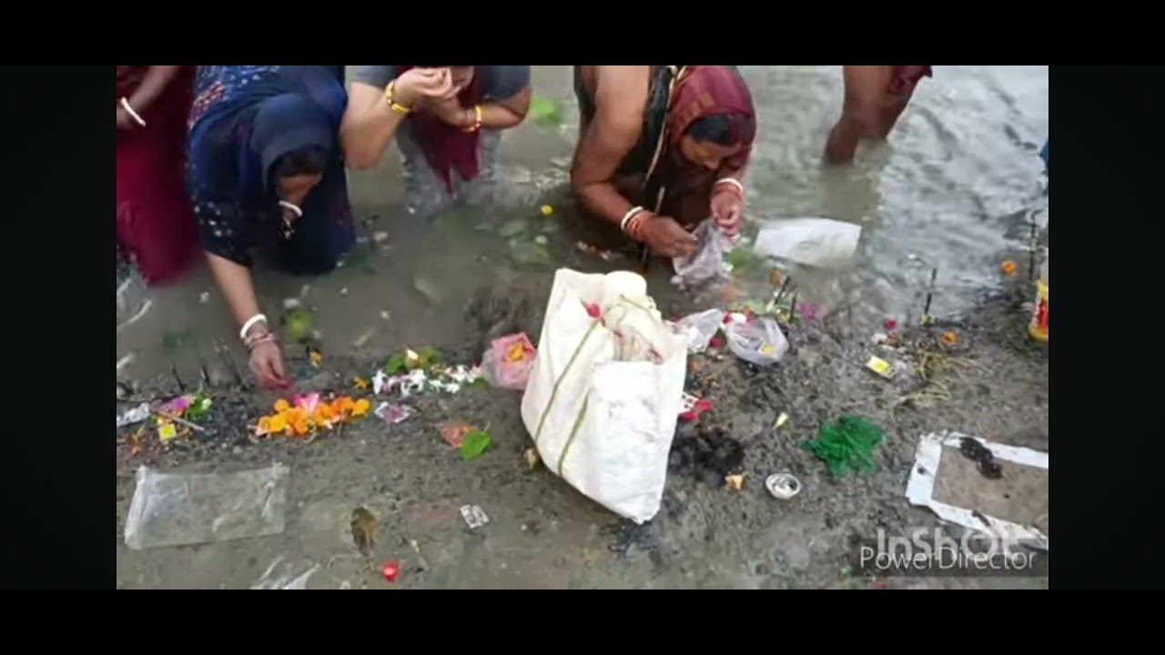 गंगा स्नान वीडियो वायरल || gangadhara || simariyadham ||🙏 gangasnan || gangaghat 🙏🙏 open bath 🤔🤔