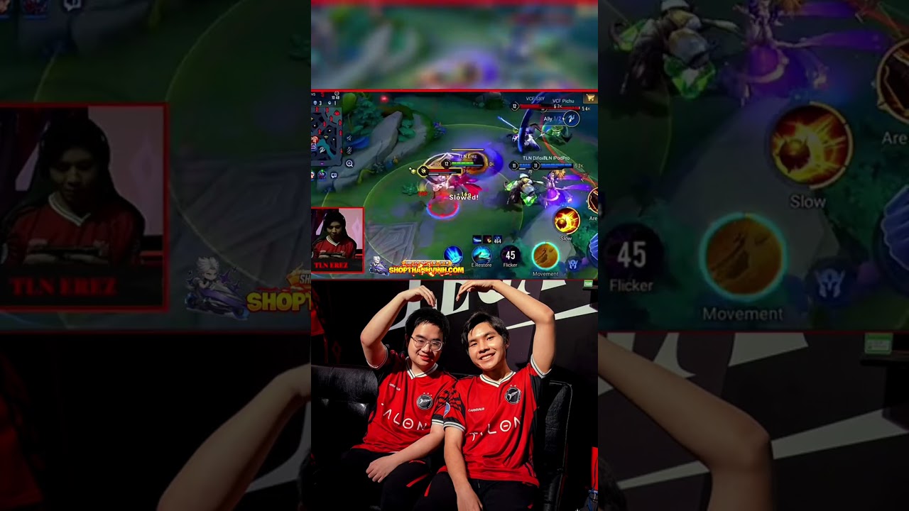 Violet trong tay Erez 