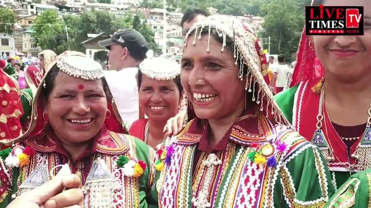 मिंजर मेला 2022 : जुड़िये गद्दी संस्कृति से, जानिए क्या हैं गद्दी महिलाओ के पारंपरिक परिधान...