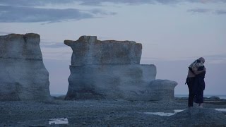 Video thumbnail of "Fanny Bloom - Danse avec moi [vidéoclip officiel]"