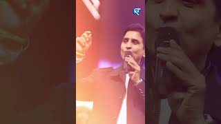 किसी को देखने के लिए एक पल काफी है #kumarvishwas #poetry #shorts