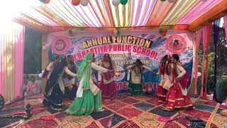 SSSVV ADARSH BHARTIYA PUBLIC SCHOOL JSSUR   ￼Dance ￼performance done by 10th class girls ￼