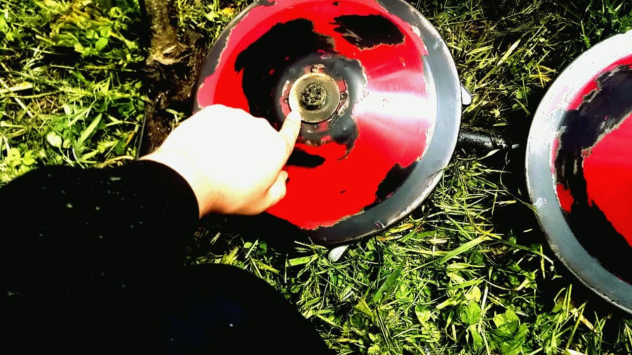 3 сезона в хвост и гриву! Болячки роторной косилки Заря.