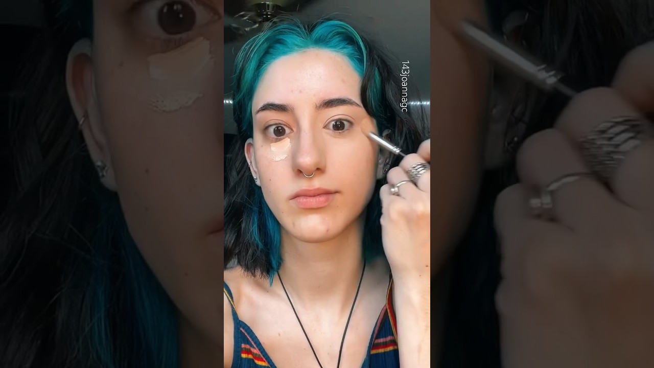 Love drawing on bottom lashes so much 🫶✨ #makeuptutorial#makeup#mua