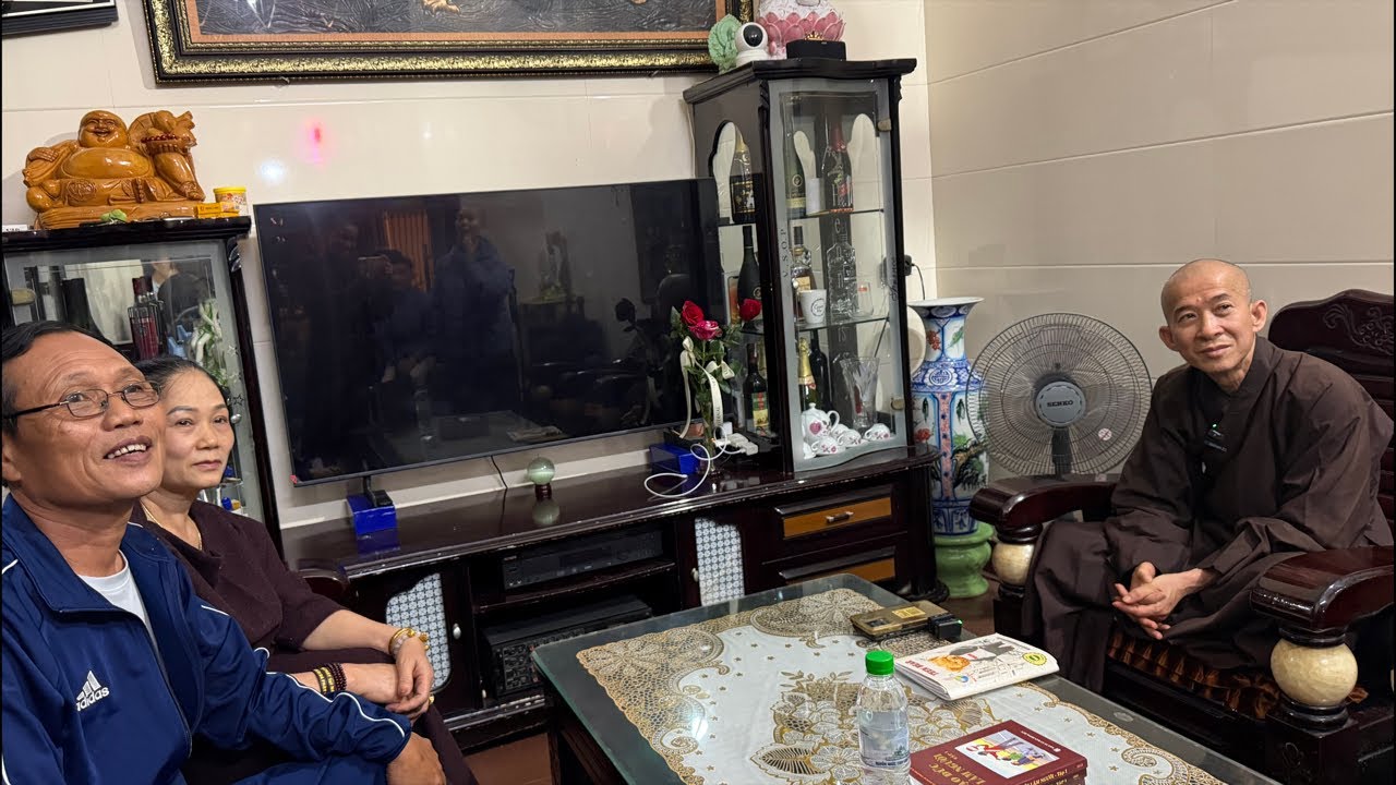 Gia đình chú Nguyễn Văn Phú Cung Kính Thỉnh Mời Đức Thầy Thích Mật Hạnh