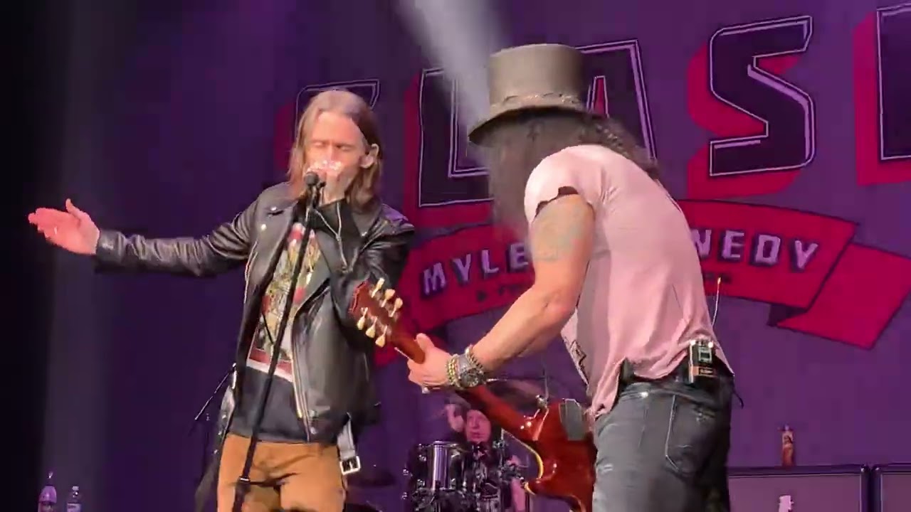 Slash “Driving Rain” at the Coca-Cola Roxy Atlanta, GA 3/18/2022