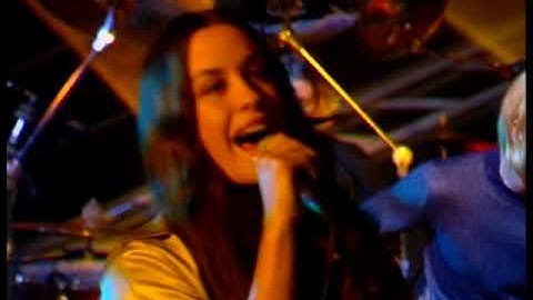 Alanis Morissette - Hand in my pocket (Live NPA Canal+)