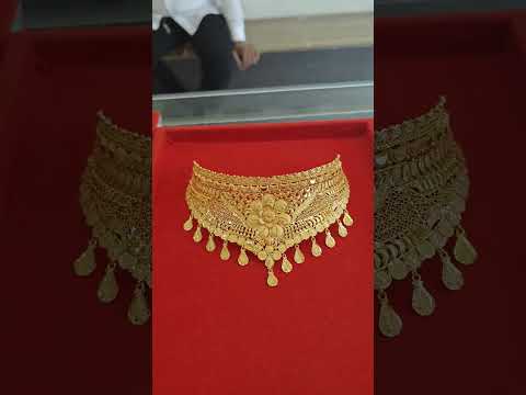 chokar design - AQSA ARIF.      gold weight 20 gram price 270000/- share and subscribe My channel