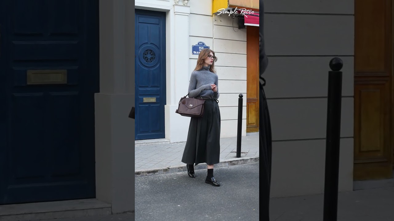 Simple Retro | Kelly High-Rise Gray Pleated midi skirt | 2025 A/W