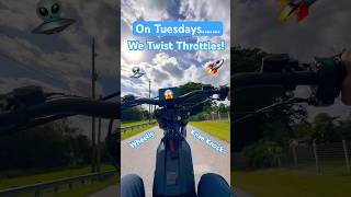 Doing wheelies on a Surron! #surron #eridepro #wheelie #dirtbiketricks #fyp #bikelife