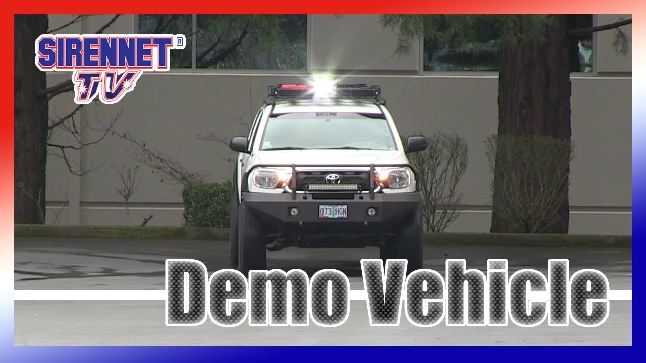 The Federal Signal Traffic Clearing Light in Action! YouTube