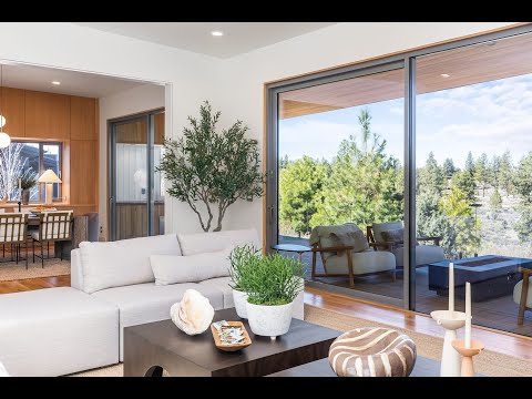 61913 Hosmer Lake Dr, Bend, OR home video tour