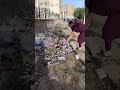 غير شوية احترام لبلادك عيشوا أنقياء أو اتركوا للأنقياء حق العيش في نقاء حبو بلادكم بأفعالكم