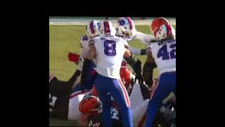 #clevelandbrowns #stayalive w/ #touchdown off Matt Milano #buffalobills #tripping #penalty #nflshort