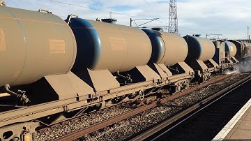66731 & 66707 working 3W74 Tonbridge Yard- Tonbridge Yard RHTT pass Ashford 22/11/2015