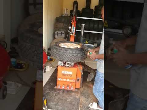 Vidéo: Où puis-je remplir mes pneus d'azote ?