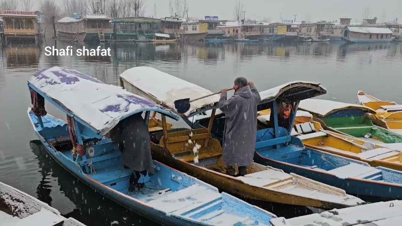 Snowfall in Srinagar Kashmir