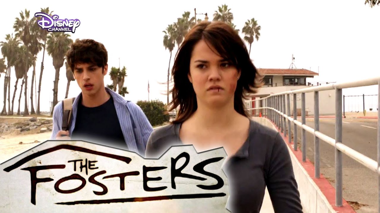 THE FOSTERS Die Charaktere Callie immer Montags im DISNEY CHANNEL