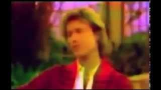 Andy Gibb - Interview with Regis Philbin 2 (Andy is sick)