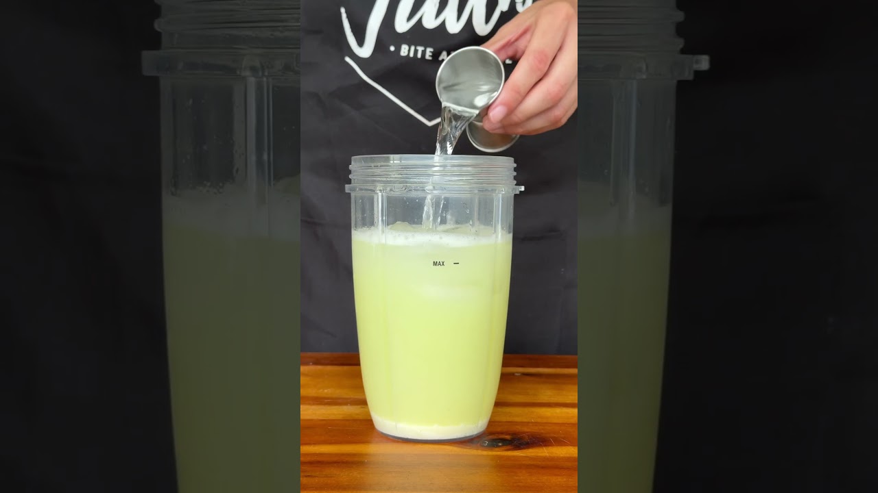 Brazilian Lemonade Cocktail 🍋‍🟩