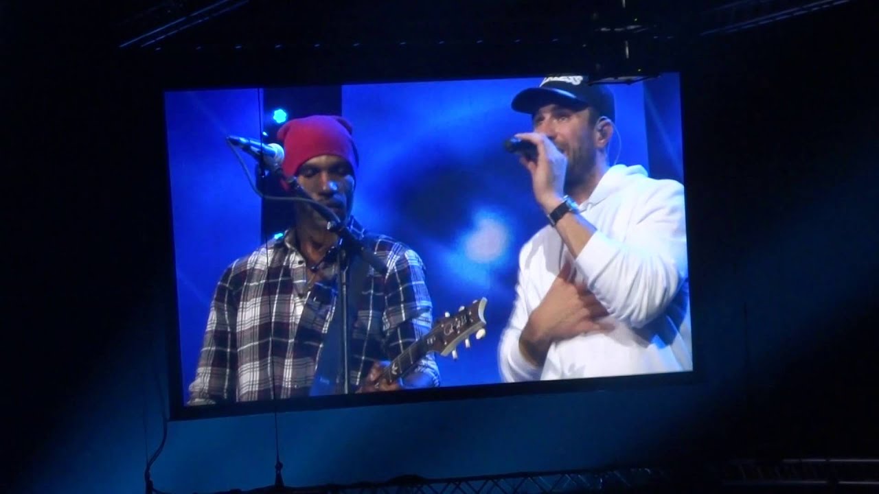 Sam Hunt Cop car, C2C London 2016 YouTube