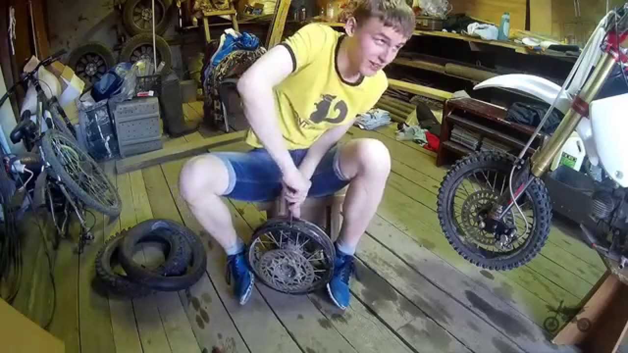 Переспицовка, исправление восьмерки на питбайке - YouTube