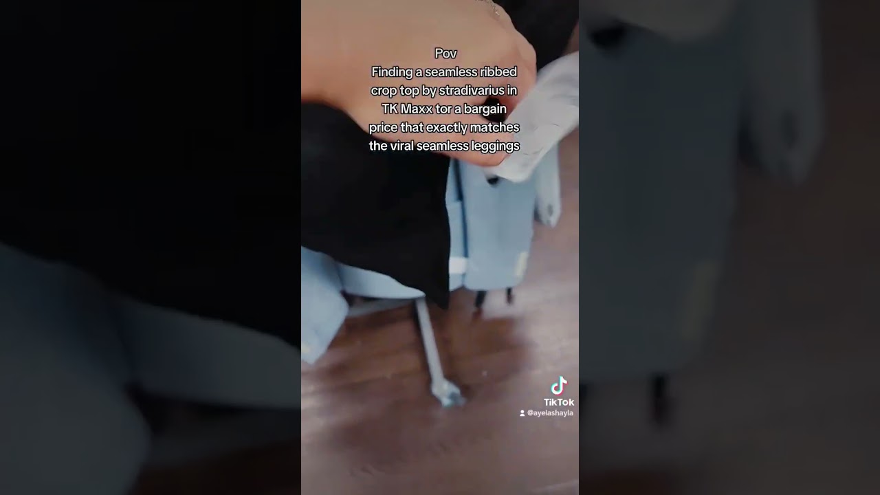 Finding a stradivarius ribbed seamless crop top in TKmaxx for only £5 to match the viral leggings 😍