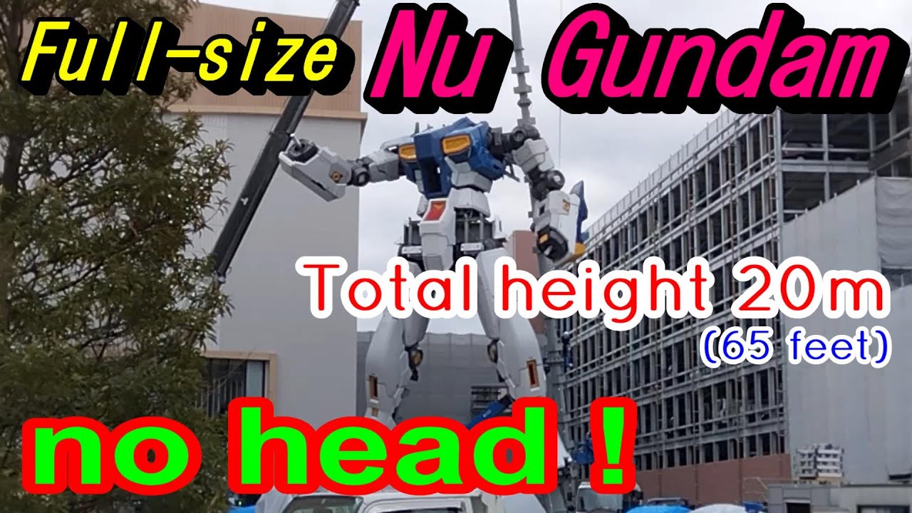 Full-size Nu Gundam standing statue.That Gundam has no head.νGundam(RX-93ff)