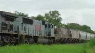 UP Stack train chased by KCS grain train in Houston
