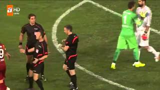 Felipe Melo Ve Volkan Demirel Arasında Yaşanan Gerginlik Hd