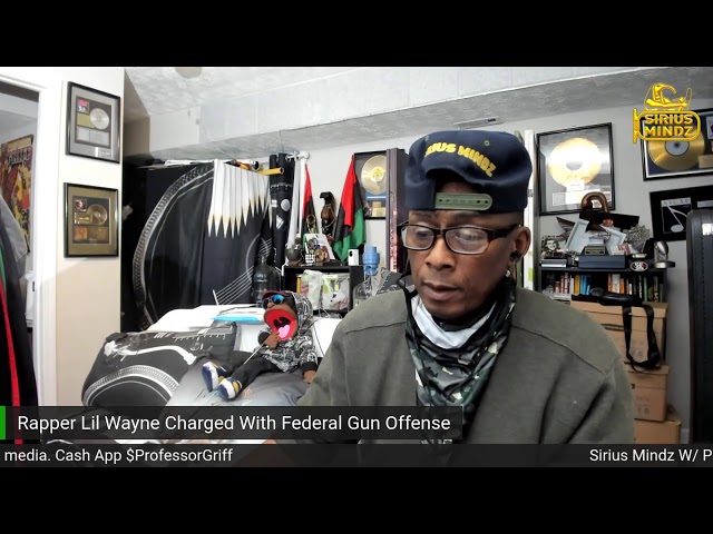 Rapper Lil Wayne Charged With Federal Gun Offense