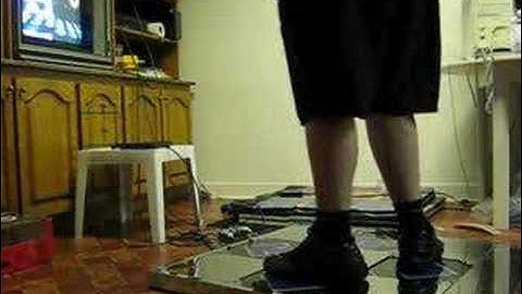 DDR Un Deux Trois on Heavy