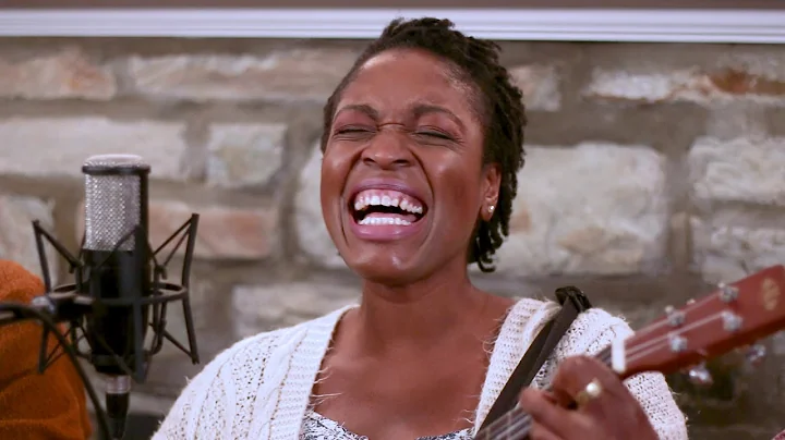 Joy Ike: Living Room Sessions // Homestead Collective