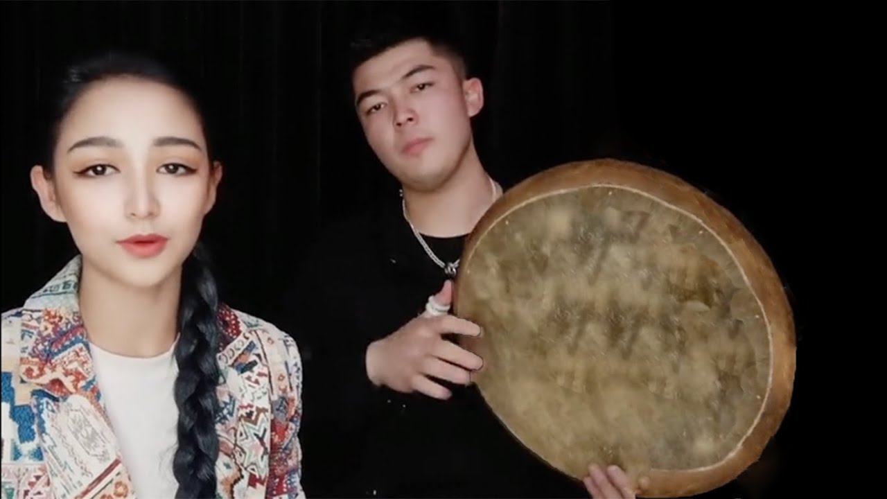 Uyghur folk song   Heyrane English Subtitles
