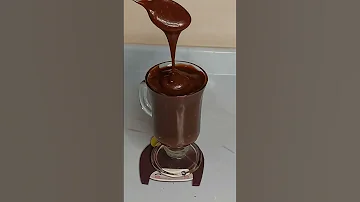 اسهل واطعم صوص شكولاتة لتزيين الحلويات والكيكة وبمكونات موجودة فى كل بيت 
