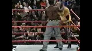 Road Dogg & K-Kwik vs. Edge & Christian - 12.04.00