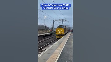 37425 “Concrete Bob” & 37405 working the RHTT through Linlithgow Station on the 3S93 November 2025
