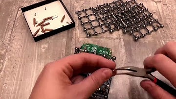 4Tronix Cube:Bit running on Raspberry Pi